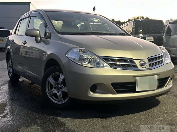 2011 Nissan Tiida Latio