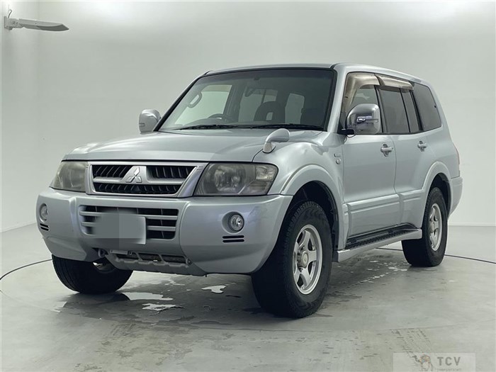 2005 Mitsubishi Pajero