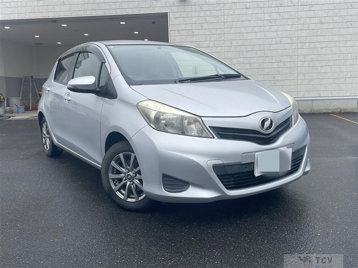 2012 Toyota Vitz