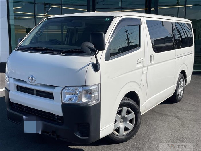 2015 Toyota Regiusace Van