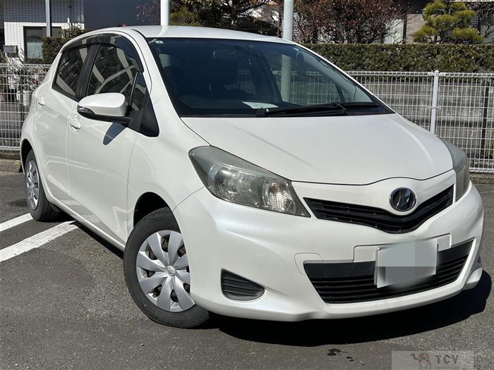 2013 Toyota Vitz