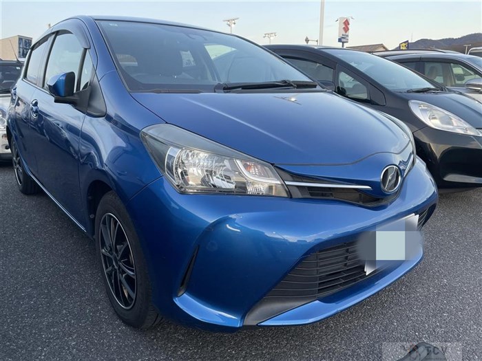 2015 Toyota Vitz
