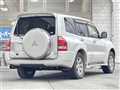 2005 Mitsubishi Pajero