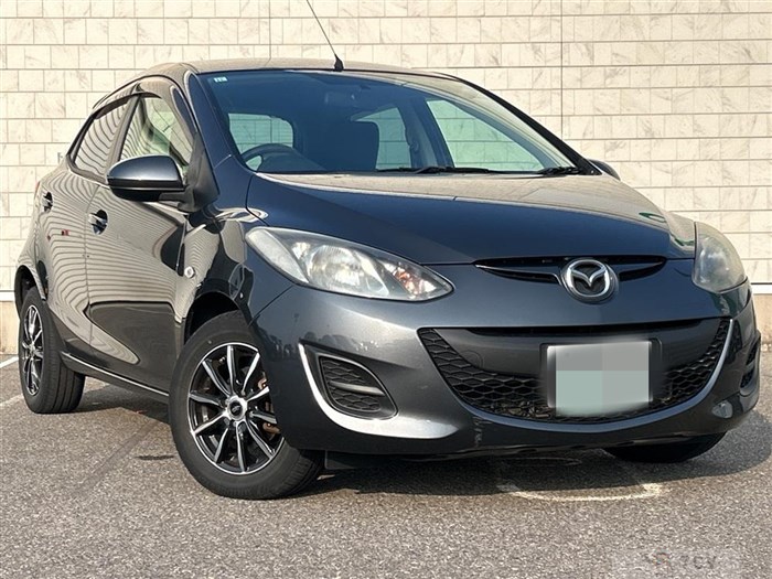 2013 Mazda Demio