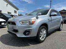2014 Mitsubishi RVR