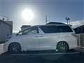 2011 Toyota Vellfire