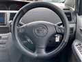 2006 Toyota Voxy