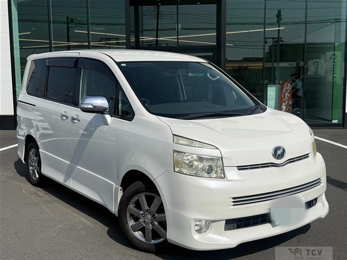 2009 Toyota Voxy