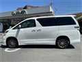 2010 Toyota Vellfire