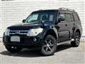 2013 Mitsubishi Pajero