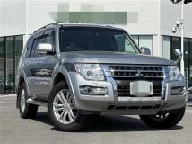2019 Mitsubishi Pajero