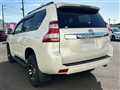 2017 Toyota Land Cruiser Prado