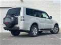 2014 Mitsubishi Pajero