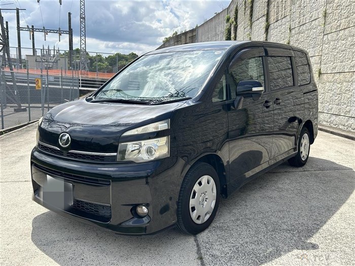 2012 Toyota Voxy