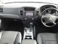 2006 Mitsubishi Pajero