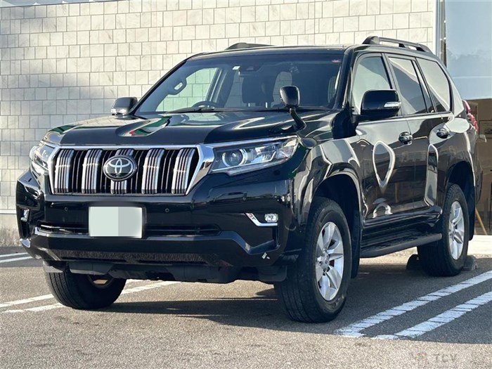 2023 Toyota Land Cruiser Prado