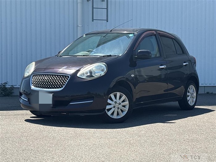 2013 Nissan March