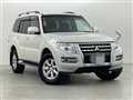 2018 Mitsubishi Pajero