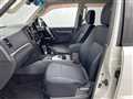 2018 Mitsubishi Pajero