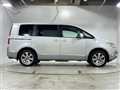 2011 Mitsubishi Delica D5