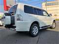 2011 Mitsubishi Pajero