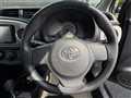 2011 Toyota Vitz