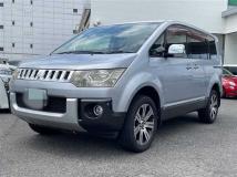2009 Mitsubishi Delica D5