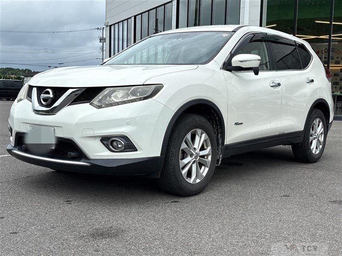 2015 Nissan X-Trail Hybrid