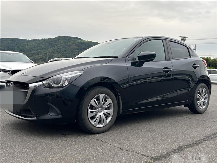 2019 Mazda Demio