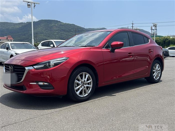 2019 Mazda Axela