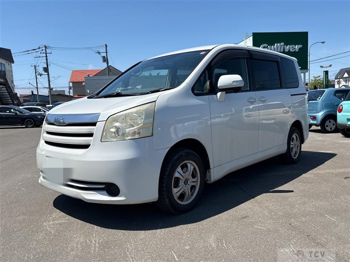 2008 Toyota Noah