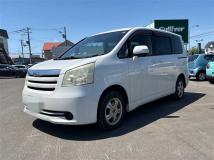 2008 Toyota Noah