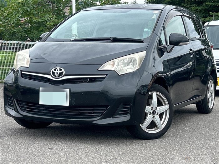 2012 Toyota Ractis