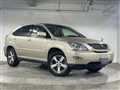 2004 Toyota Harrier