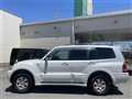 2003 Mitsubishi Pajero