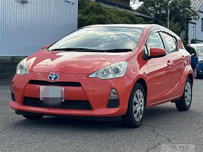 2012 Toyota AQUA