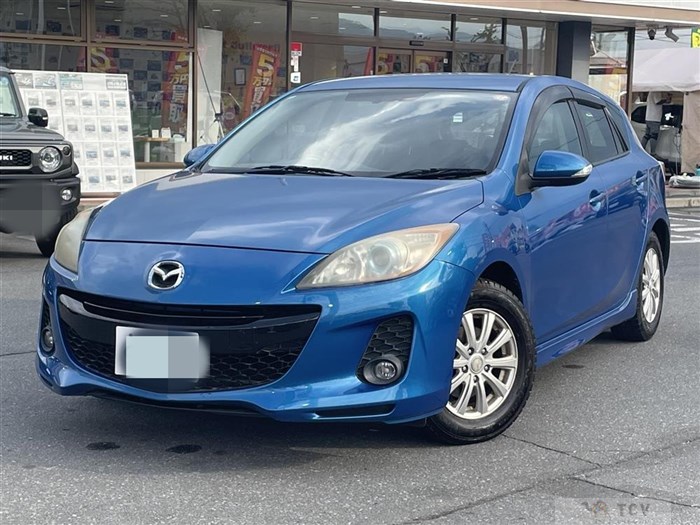 2012 Mazda Axela