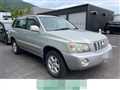 2003 Toyota Kluger V