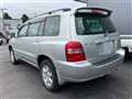 2003 Toyota Kluger V