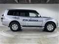 2015 Mitsubishi Pajero
