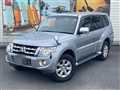 2013 Mitsubishi Pajero