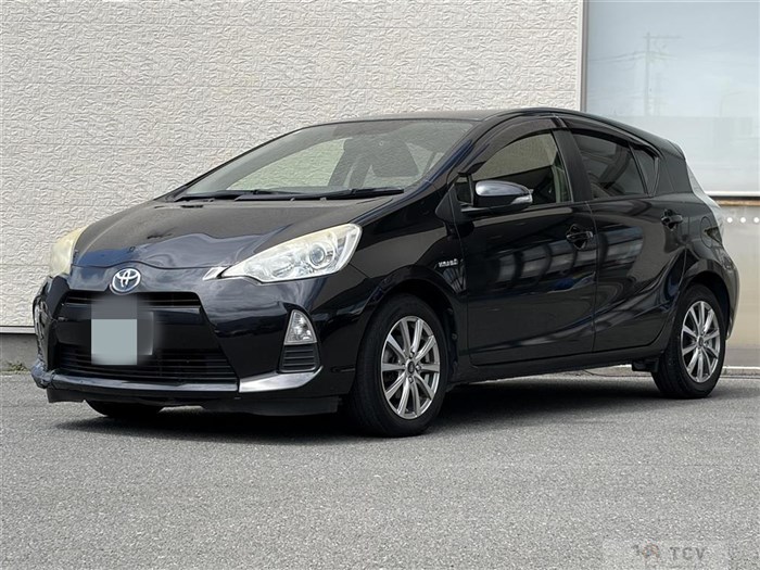 2013 Toyota AQUA