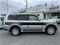 2006 Mitsubishi Pajero