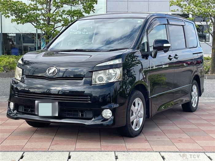 2009 Toyota Voxy