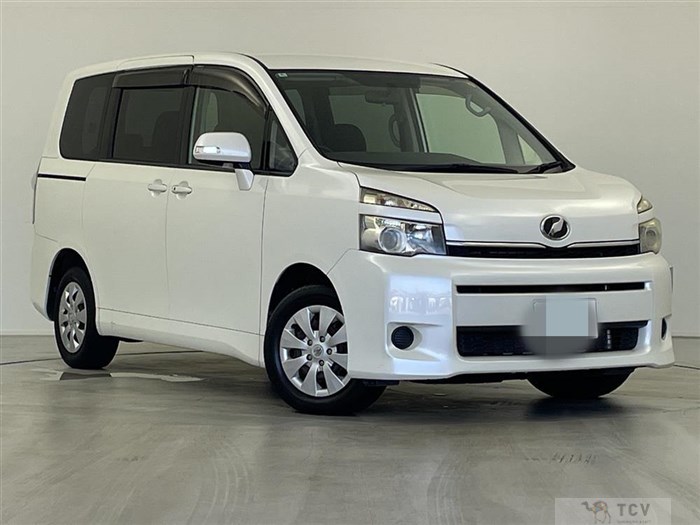 2010 Toyota Voxy