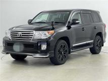 2013 Toyota Land Cruiser