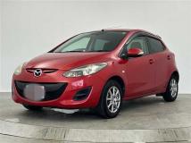 2013 Mazda Demio