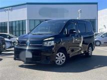2013 Toyota Voxy