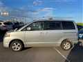 2006 Toyota Voxy