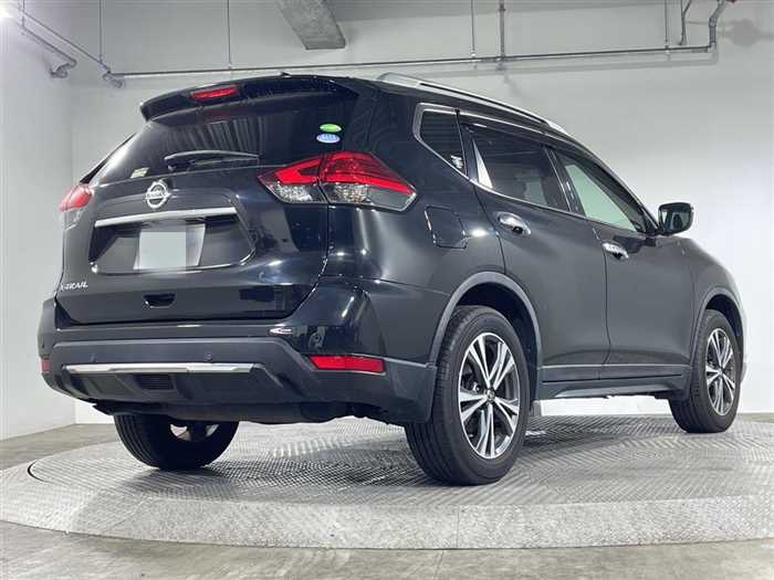Nissan X-Trail 2019 photo 2